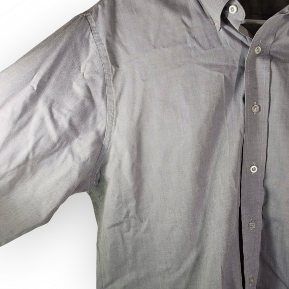 Van Heusen Grey Button-Down Long Sleeved Shirt 34/35 Wrinkle Free - Picture 10 of 12